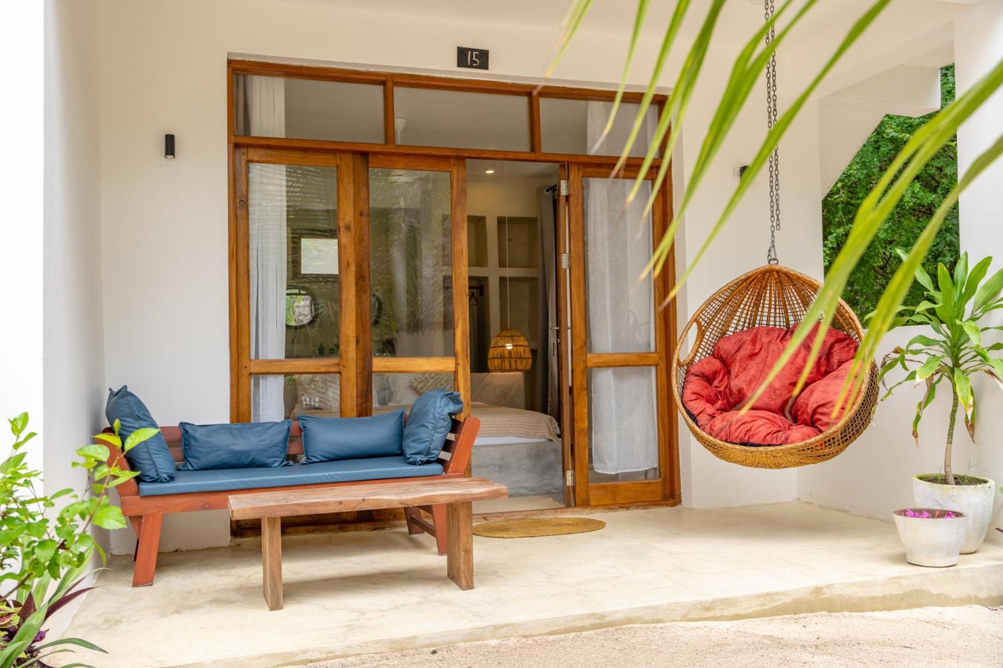 Mnana Beach Bungalows Làng Làng Pingwe Ngoại thất bức ảnh